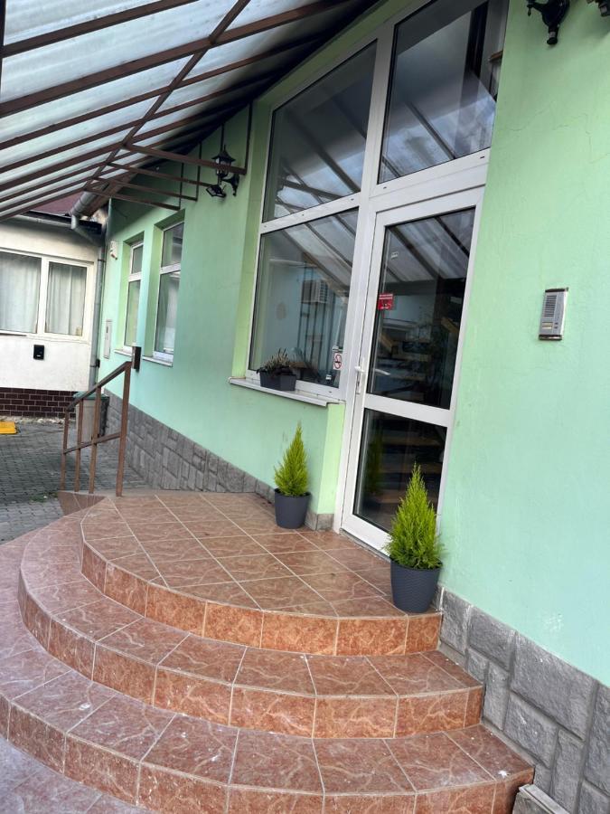 Apartman Gabi Lučenec Extérieur photo
